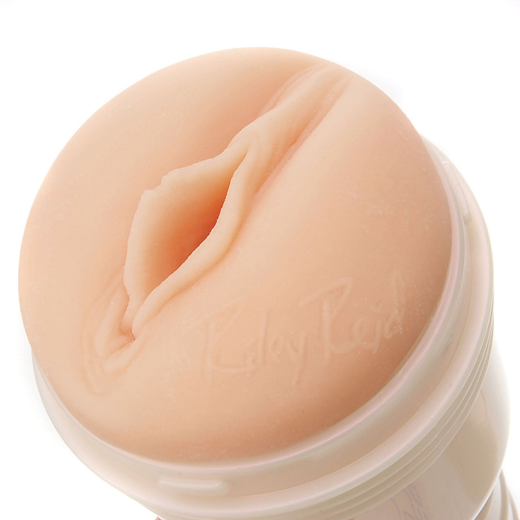 Fleshlight: Riley Reid close up stroker opening