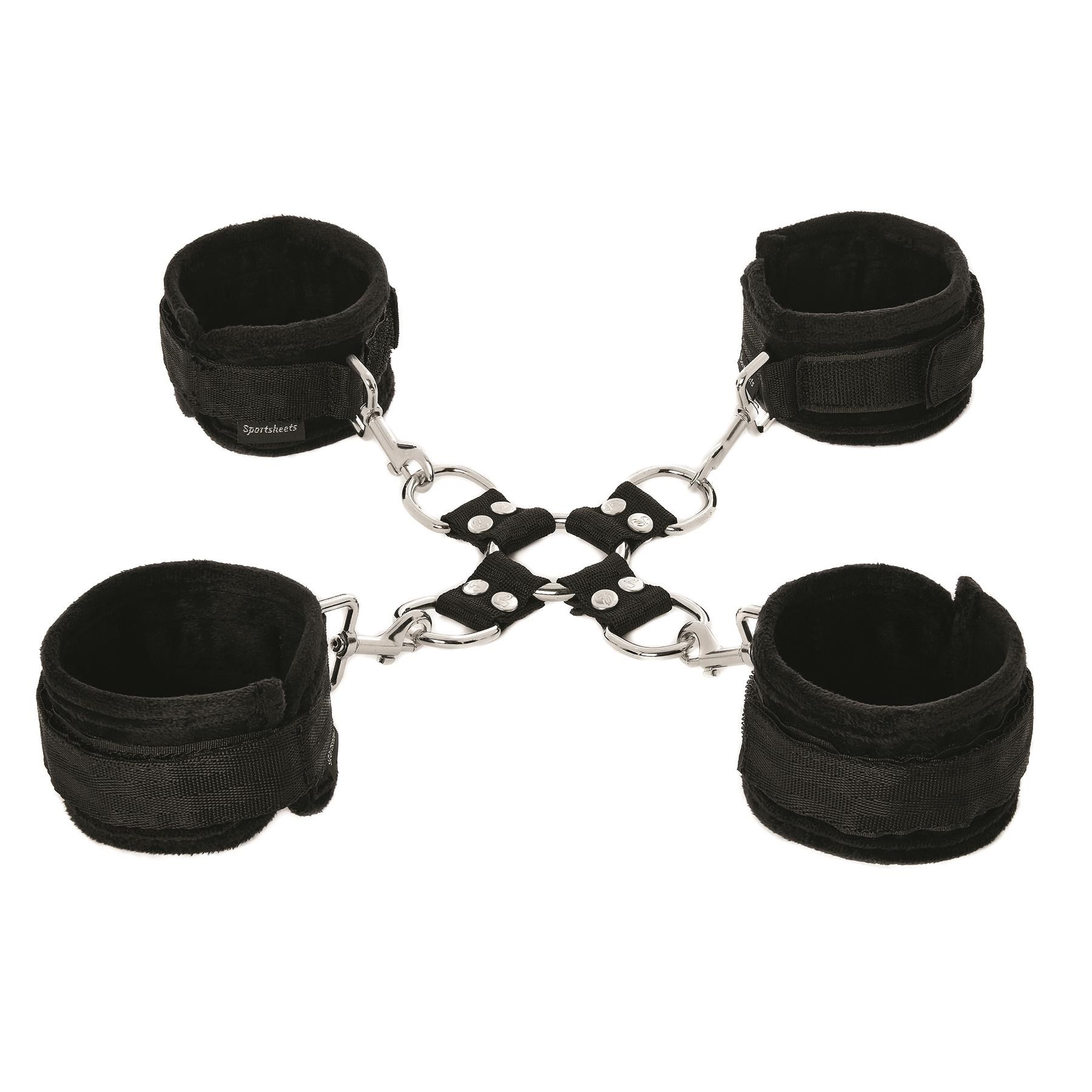 Hot Tie & Cuff Set Product Shot #1