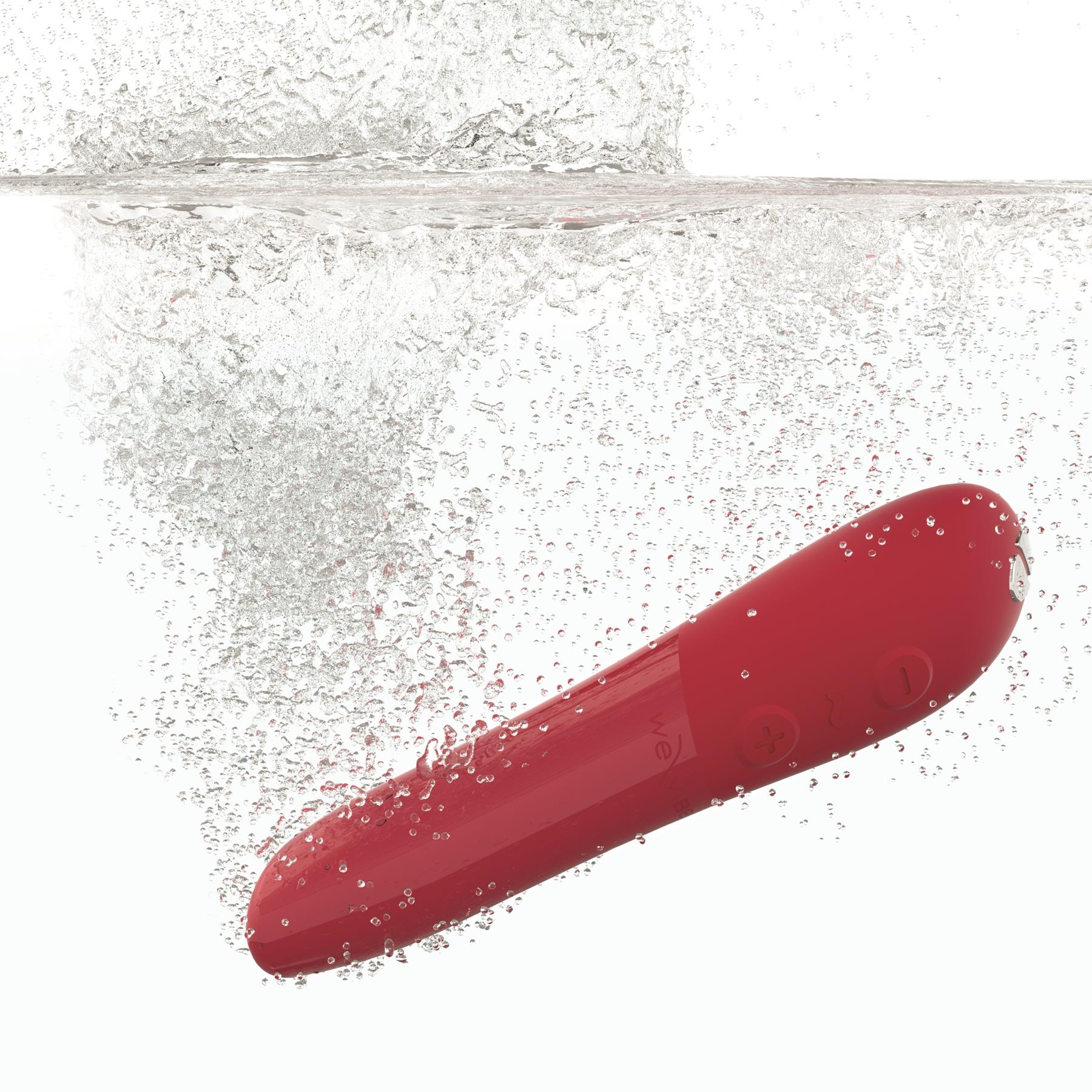 We-Vibe Tango X Bullet Vibrator Showing It Is Waterproof - Red