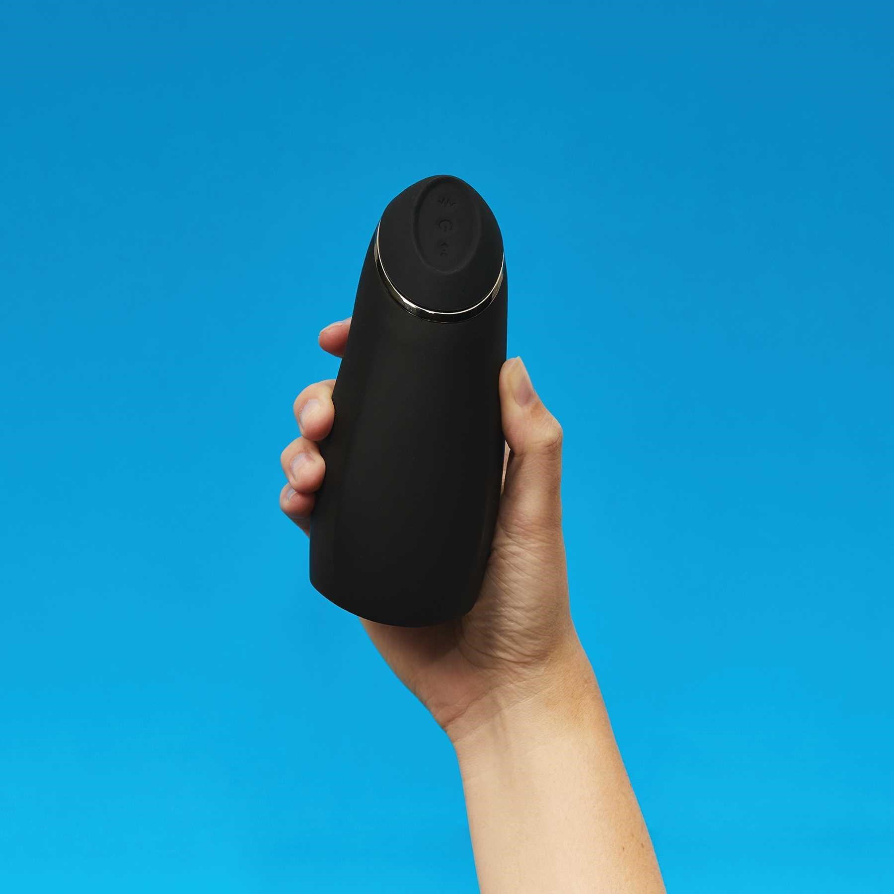 Wild Secrets Crave Thumping & Vibrating Masturbator handshot 1