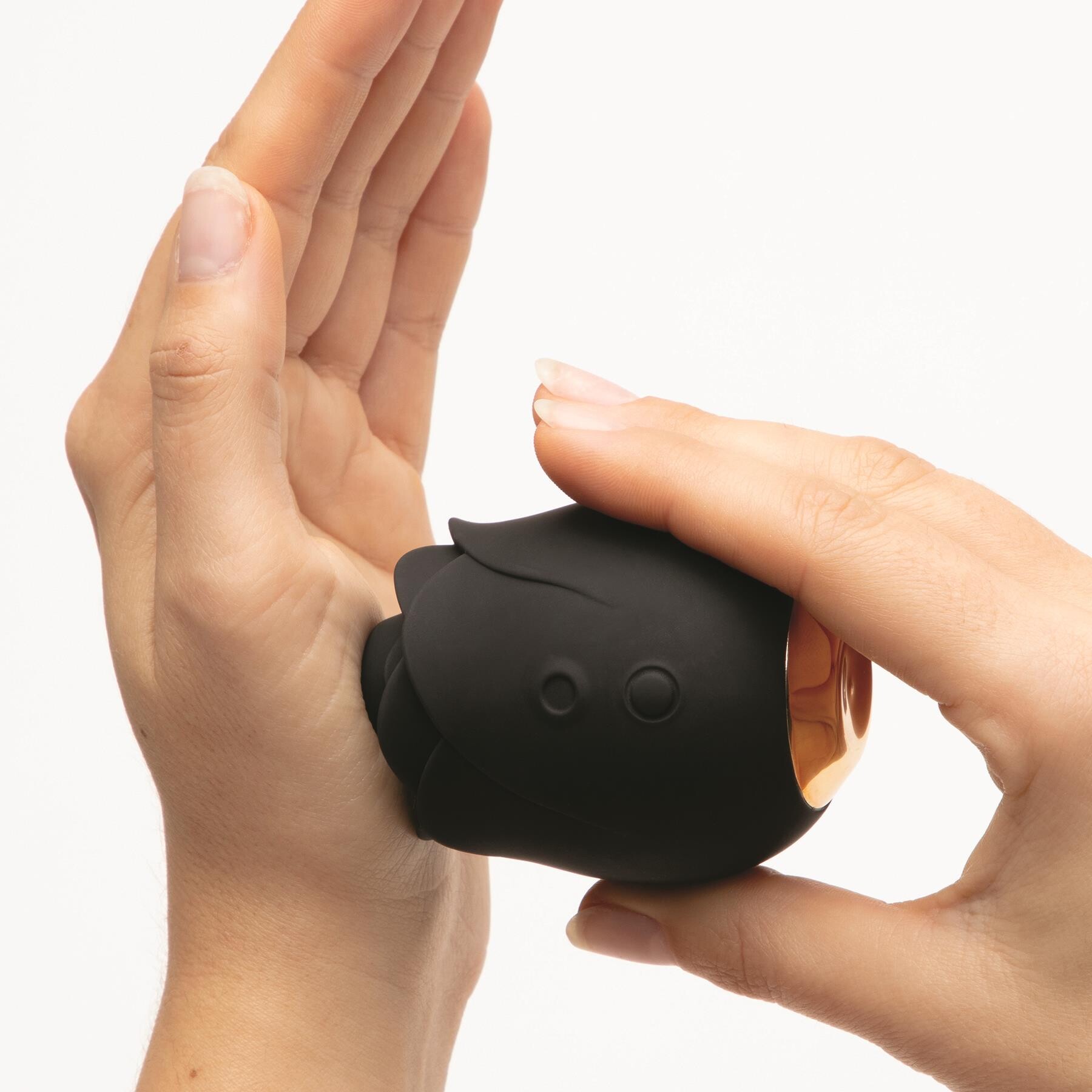 Fifty Shades of Grey Hearts And Flowers Clitoral Stimulator - Hand Shot