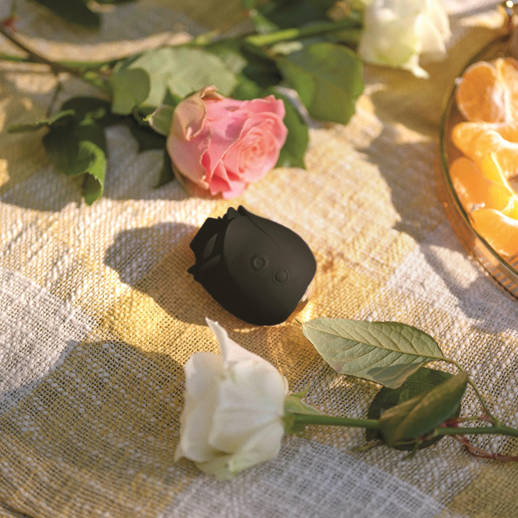 Fifty Shades of Grey Hearts And Flowers Clitoral Stimulator - Lifestyle Image