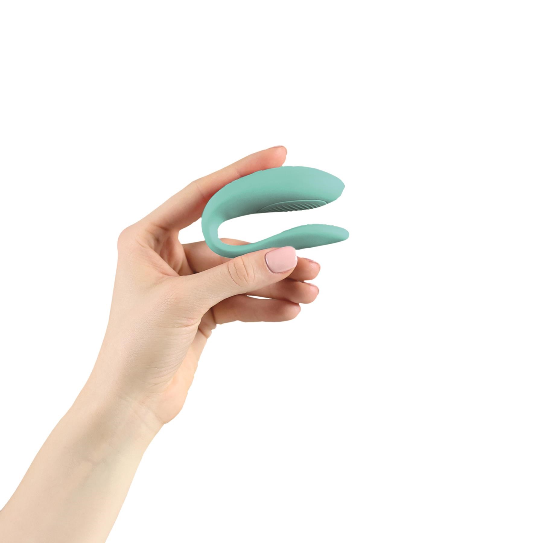 We-Vibe Sync Lite Couples Massager - Hand Shot