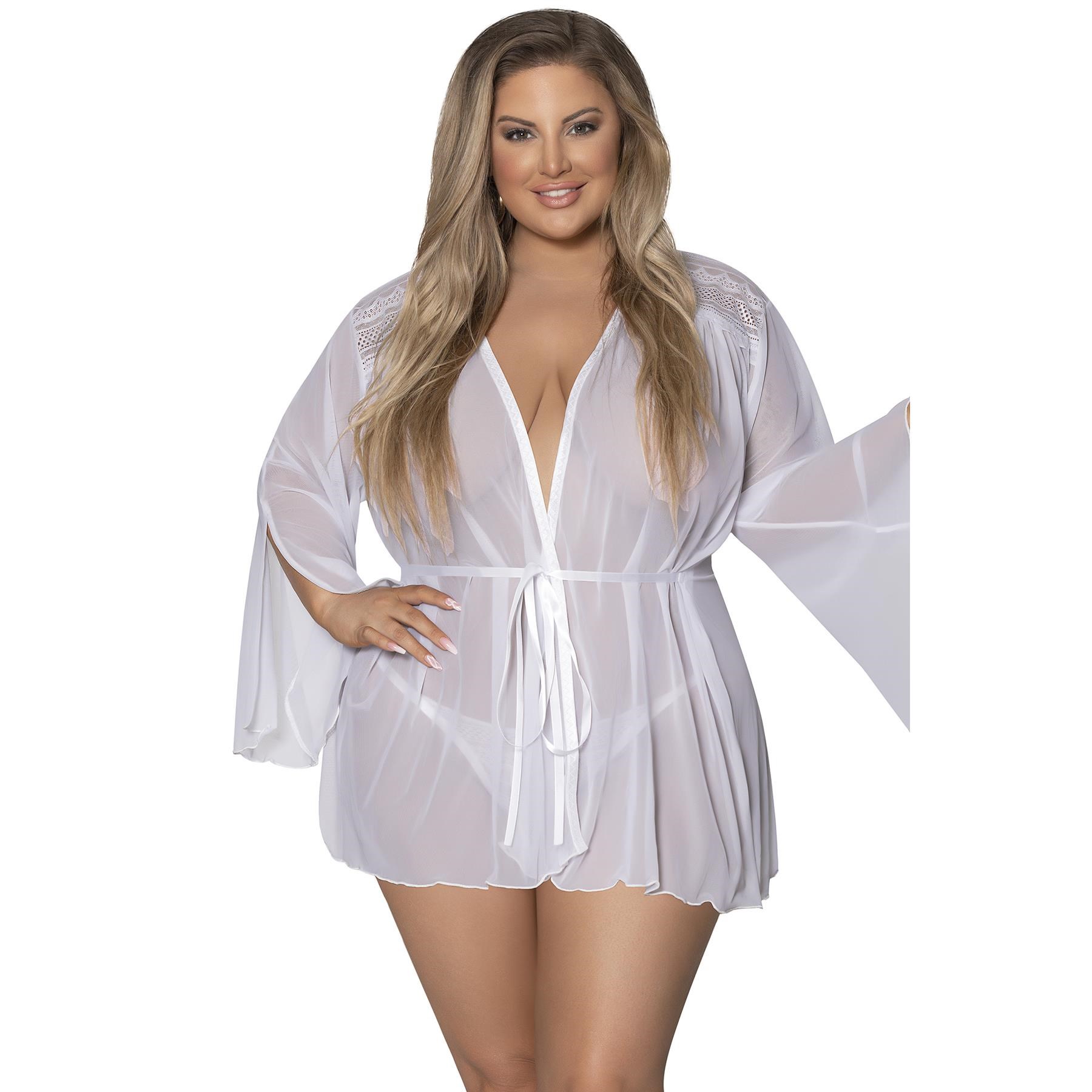 Modern Romance Flowing short Robe q/s front