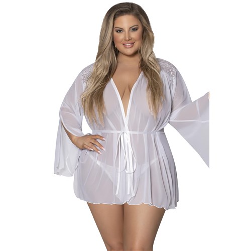 Modern Romance Flowing short Robe q/s front