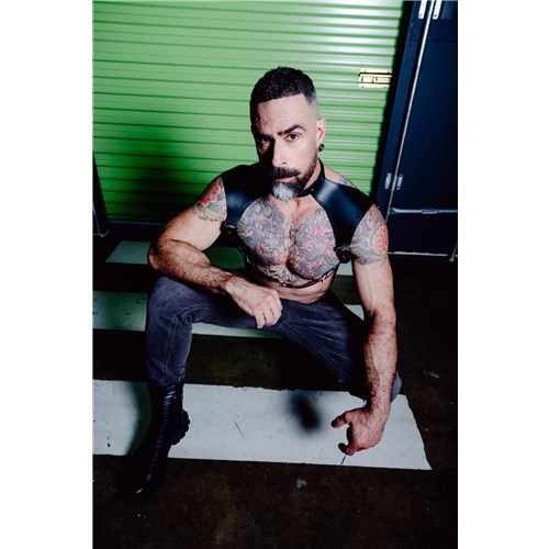 Men’s Harness w/neck collar model pose #2