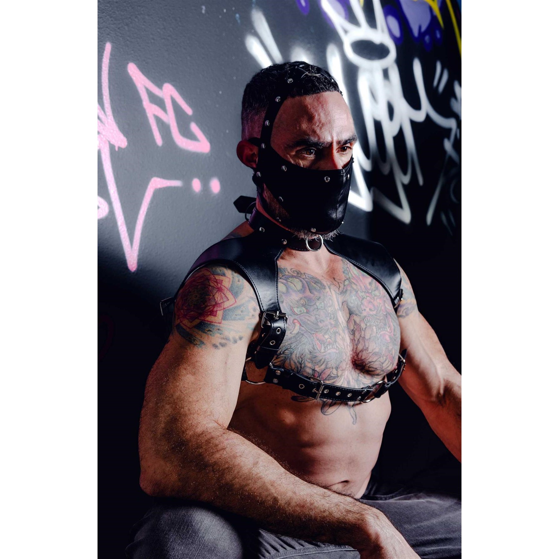 Men’s Harness w/neck collar model pose #6
