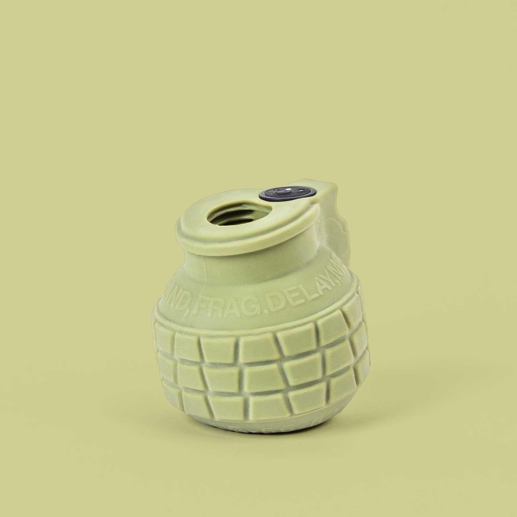 LA BOMBA VIBRATING MASTURBATOR
