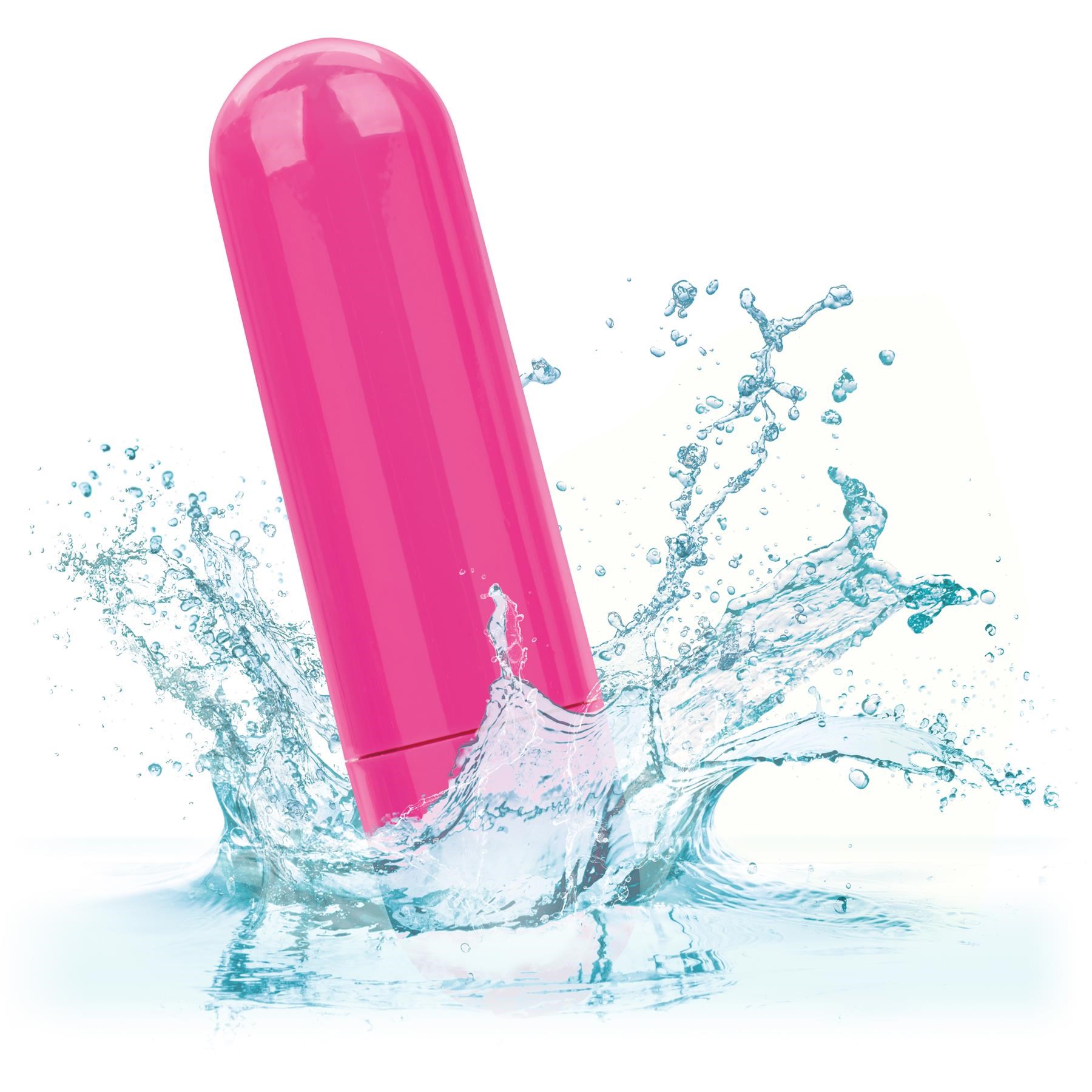 Pleasure Kits Lovers Collection bullet in water
