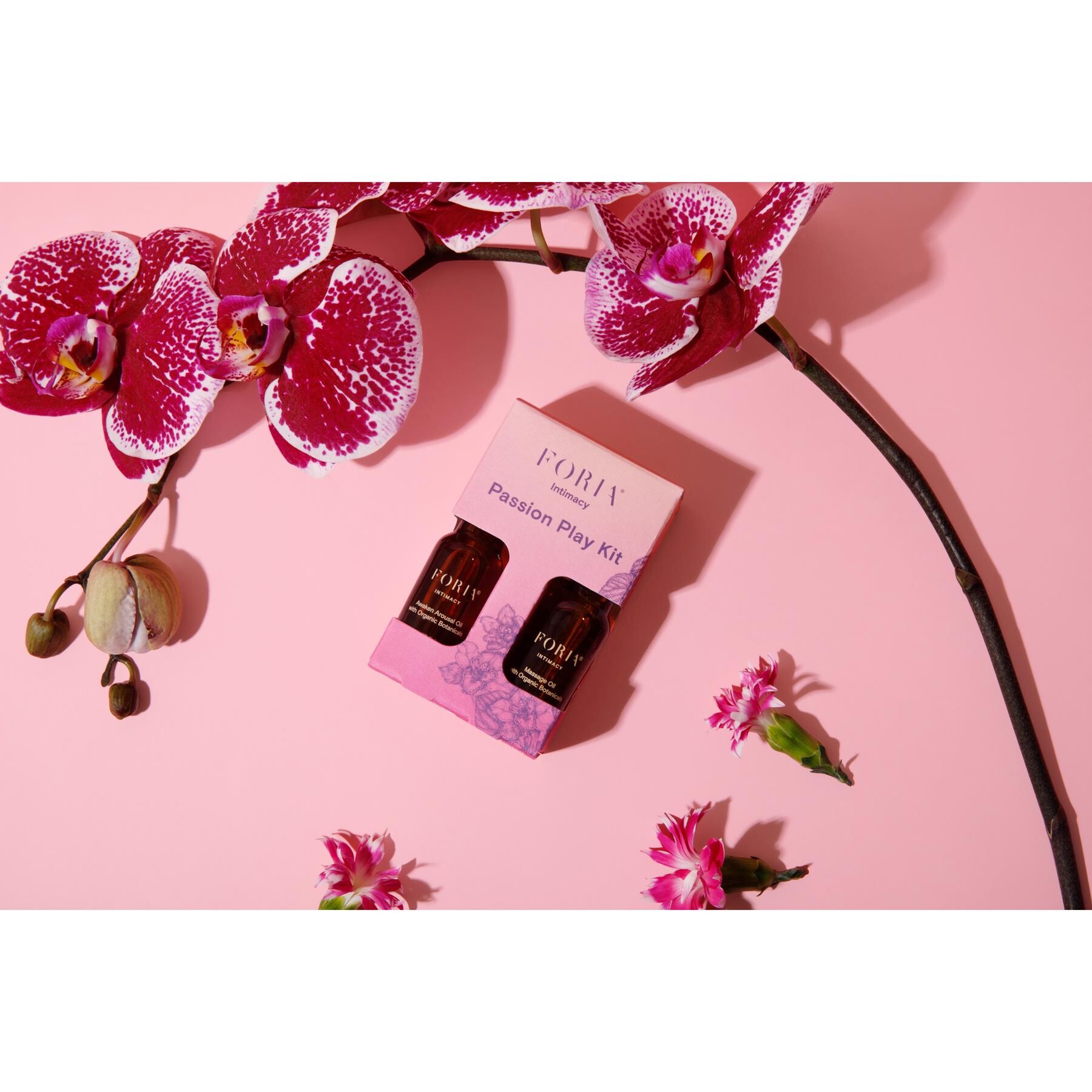 Passion Play Kit with Organic Botanicals glam