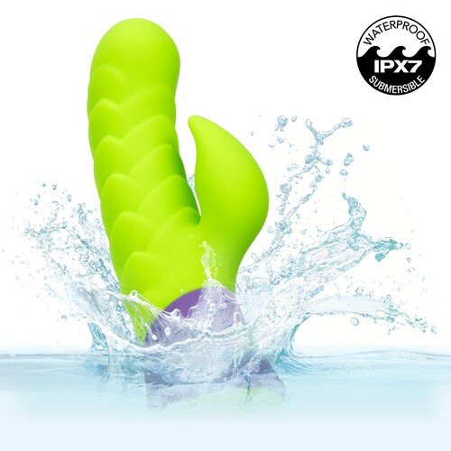 Rave Dragon G in water