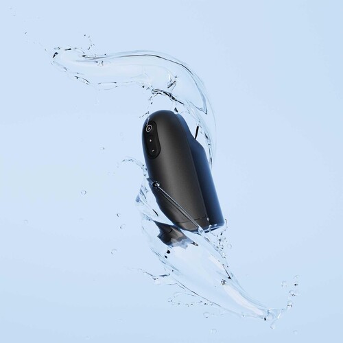 Arcwave ION 2 Pleasure Air Stroker in water