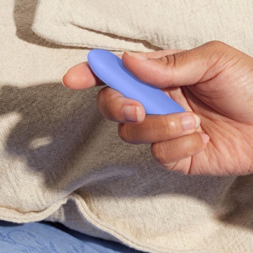 Dame Zee Bullet Vibrator in hand shot 2