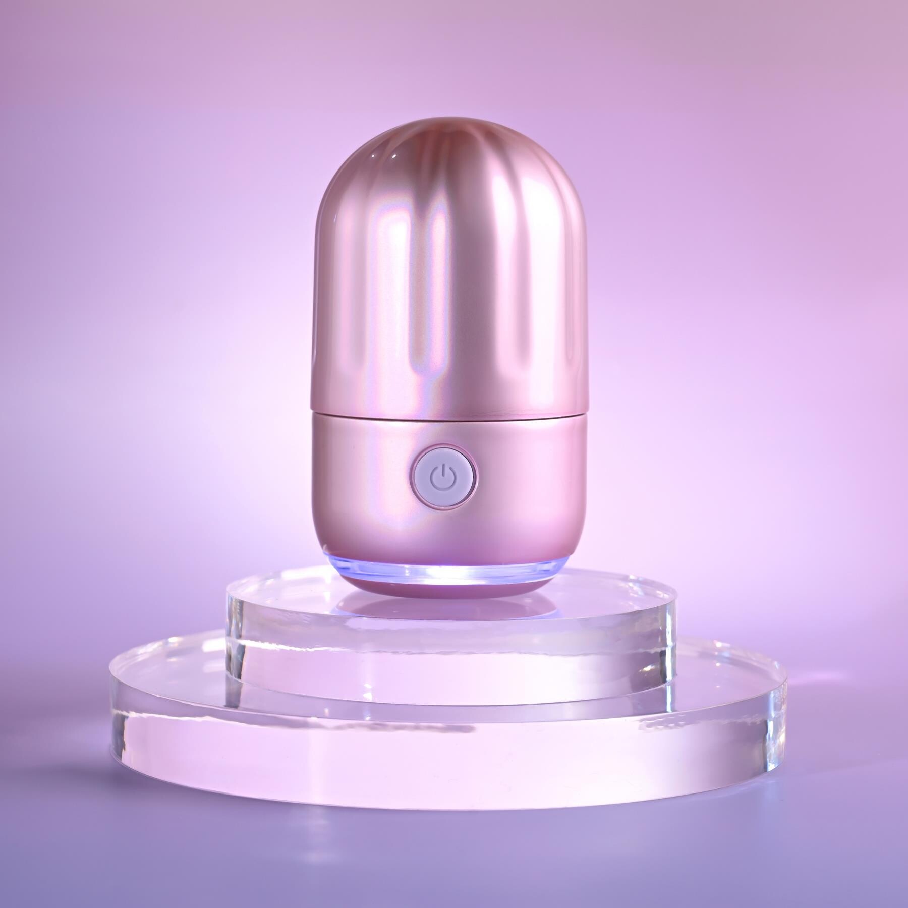 Vacation Vibes Tapping Clit Stimulator lifestyle view 2