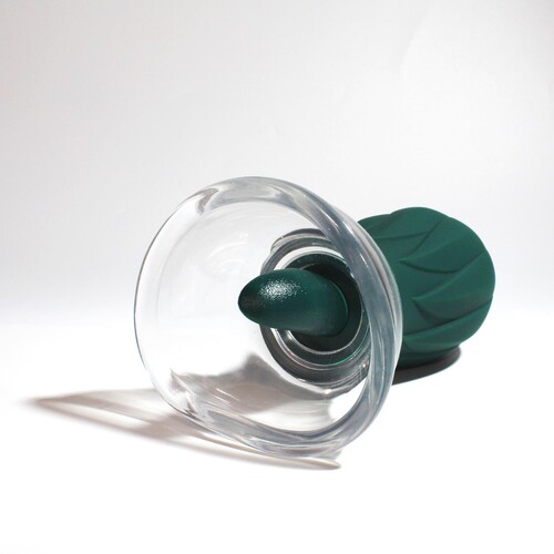 The Blossom Licking Pussy Pump - Product Shot