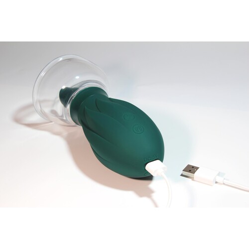 The Blossom Licking Pussy Pump - Product Shot