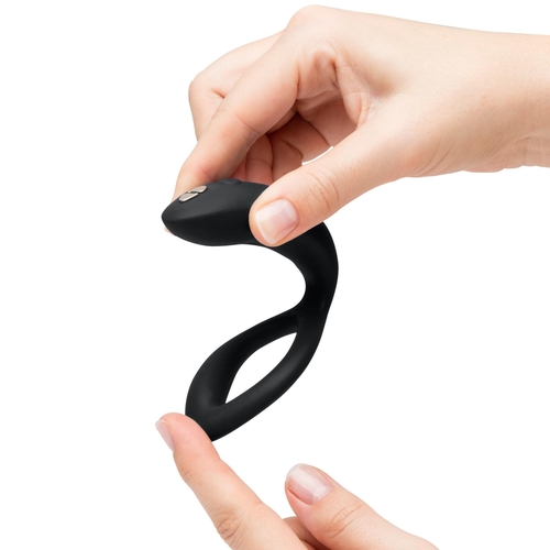 We-Vibe in hand