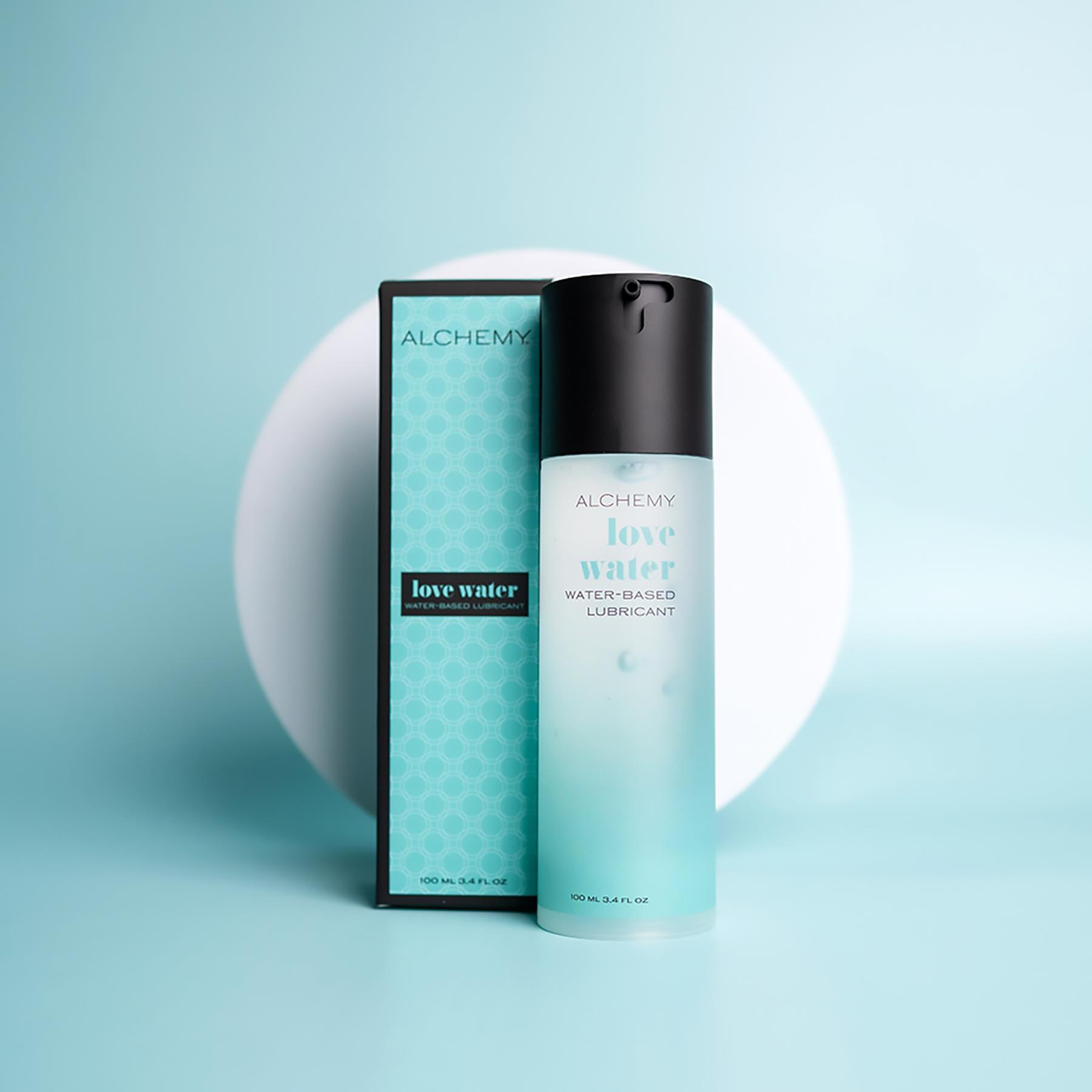 Love Water: Water-Based Personal Lubricant glam 5