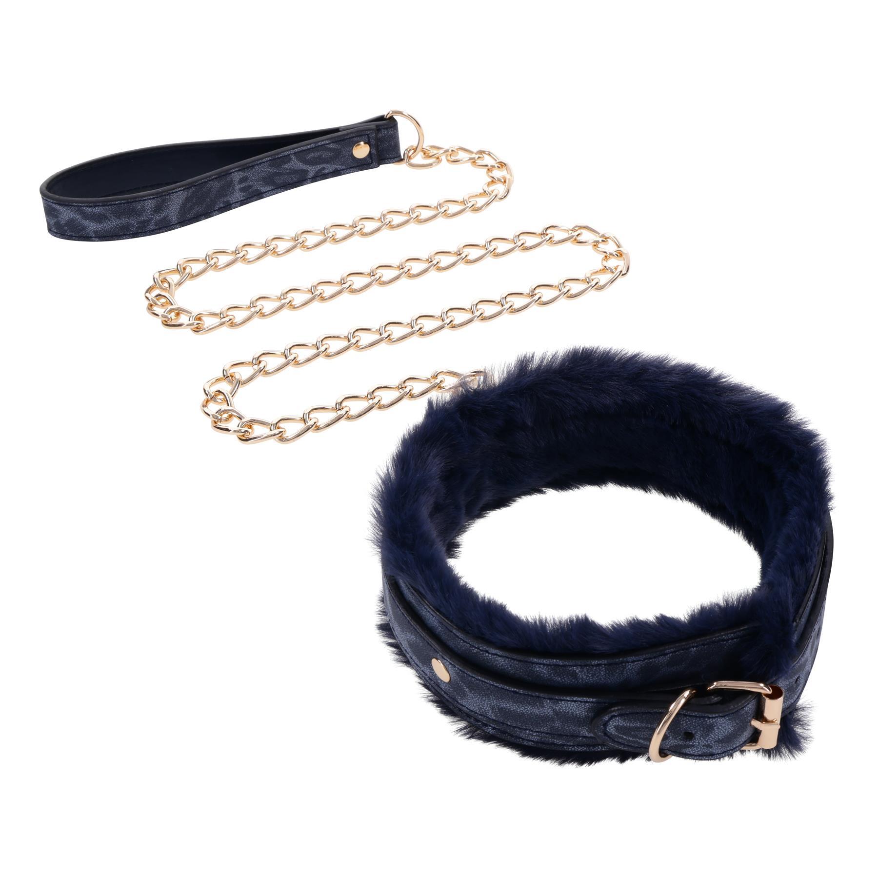Cougar Fur Collar & Leash view 1